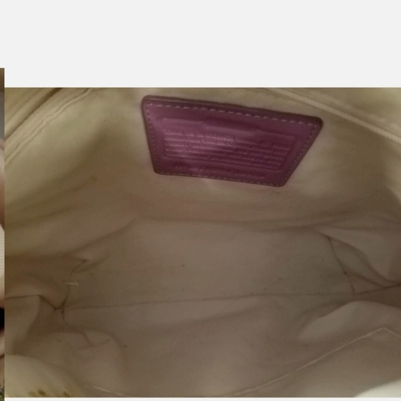 Coach Beige Signature Canvas Shoulder Bag with Pink Leather Trim - Picture 9 of 10